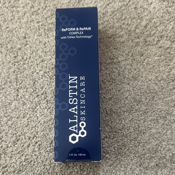 NEW ALASTIN Skincare ReFORM & RePAIRComplex with TriHex Technology 5oz